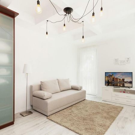 Apartments Gdansk Dworska By Noclegi Renters 外观 照片