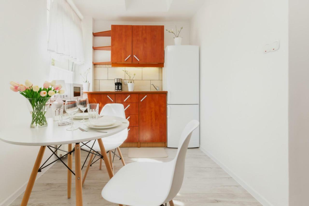 Apartments Gdansk Dworska By Noclegi Renters 外观 照片